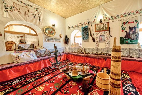 Отель Ethno Katun Rosi Agrotourism Gusinje Экстерьер фото